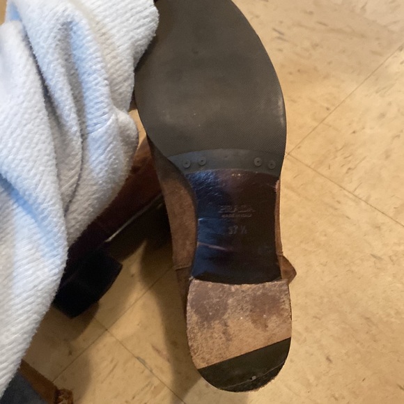Prada brown suede sz 7 boots - Picture 2 of 4